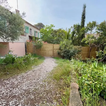 Villa Valadou - St Raphael - 3 Chambres - Jardin * Saint-Raphael (Var)