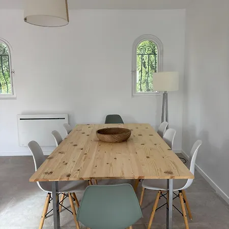 Villa Valadou - St Raphael - 3 Chambres - Jardin * Saint-Raphael (Var)